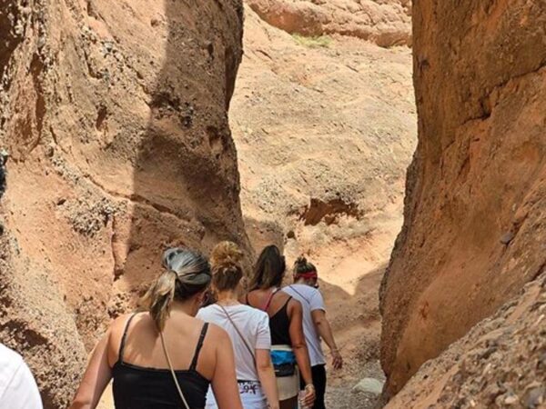 Monkey Fingers Canyon Guided Hike & Scenic Views